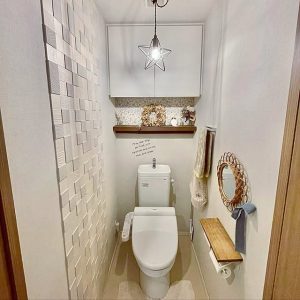 インテリア選びやお掃除のしやすさもポイント♪清潔感あふれるトイレ空間 | RoomClip mag | 暮らしとインテリ