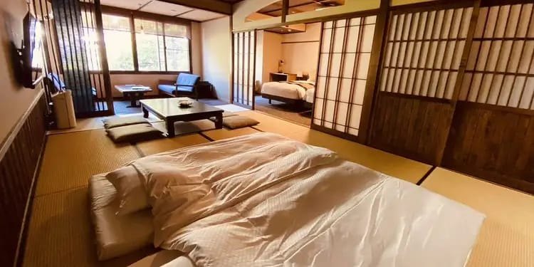 精油の瓶は密閉袋に入れ、高温になる場所を避ける